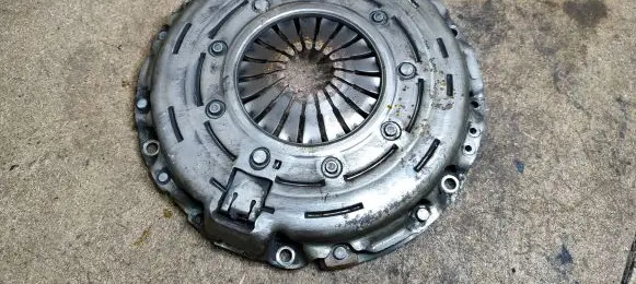 Mini Cooper Countryman R60 Pressure plate 8600687 1025591