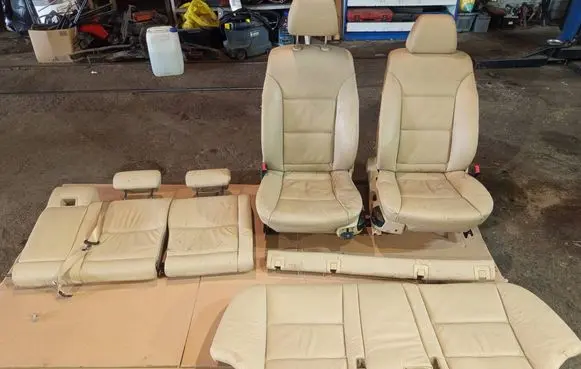 BMW 5 E60 E61 Seat set 833653650 171322 1195303