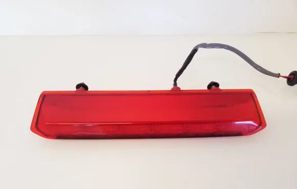 Subaru Outback (BS) Third/center stoplight A048695