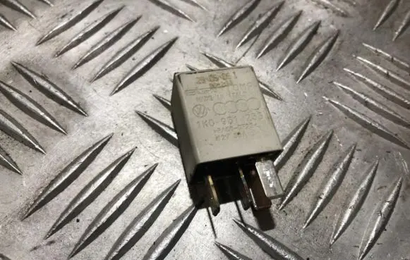 Volkswagen Golf Plus Other relay 1k0951253 449
