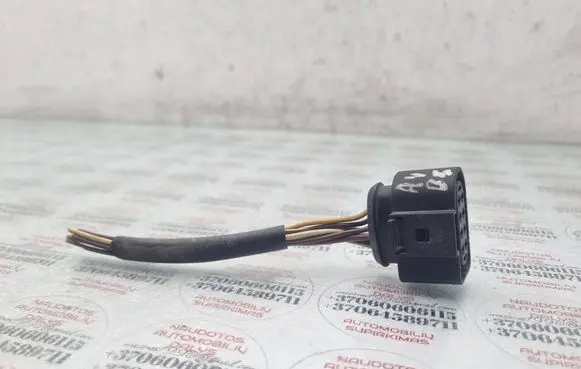 Audi A4 S4 B5 8D Headlight/headlamp wiring loom/harness 8D0973734