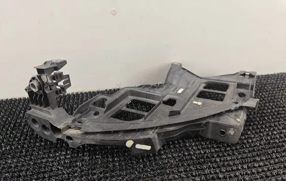 Volkswagen Golf VI Headlight/headlamp mounting bracket 5K0807227A