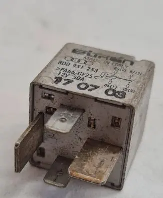 Audi A4 S4 B6 8E 8H Other relay 8D0951253 8512187151 86130131