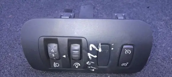 Renault Megane II Headlight level height control switch 88020005