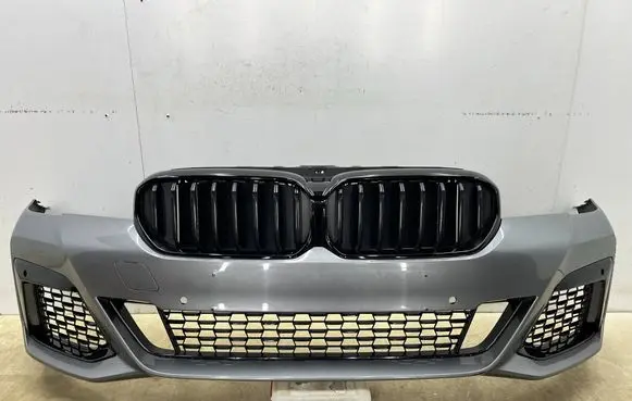 BMW 5 G30 G31 G38 Front bumper 8098644