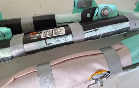 Opel Ampera- E Roof airbag 42620186 13393369 813016227