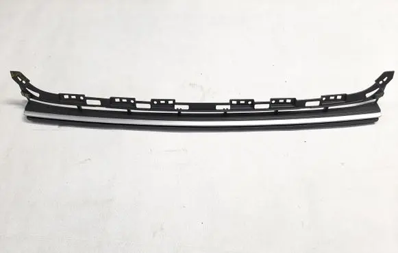 Front bumper lower grill