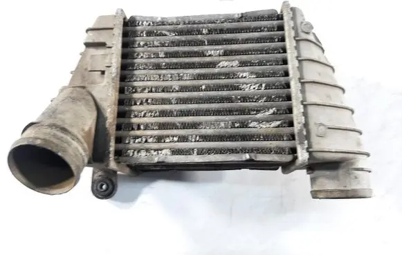 Audi A3 S3 8L Intercooler radiator 8L9145806B