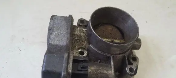 Opel Zafira A Throttle valve 24300B0181