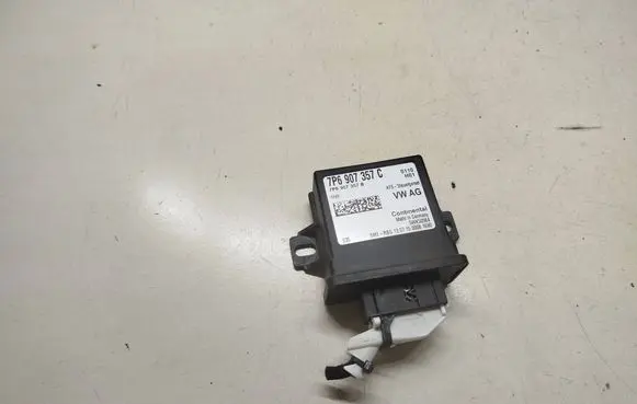 Volkswagen PASSAT B8 Light module LCM 7P6907357C 7P6907357B