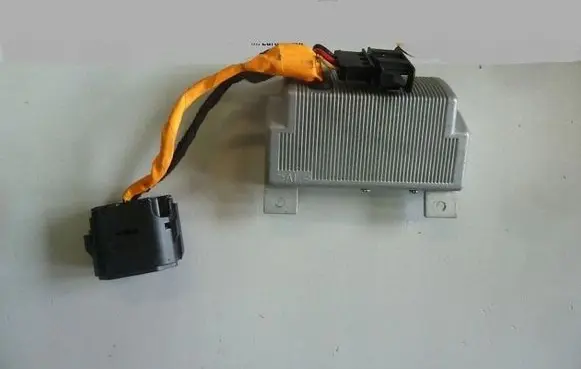 Volkswagen Tiguan Voltage converter inverter 5N0907155