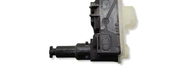 Opel Corsa F Fuel tank cap lock D513101
