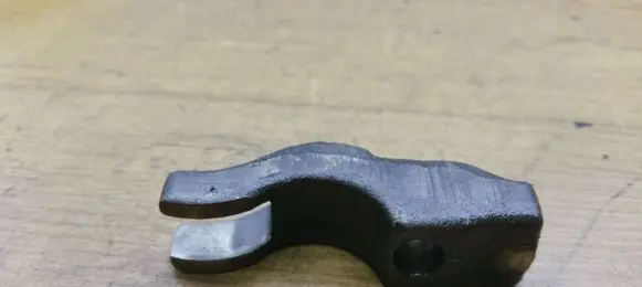 Opel Astra H Fuel Injector clamp holder
