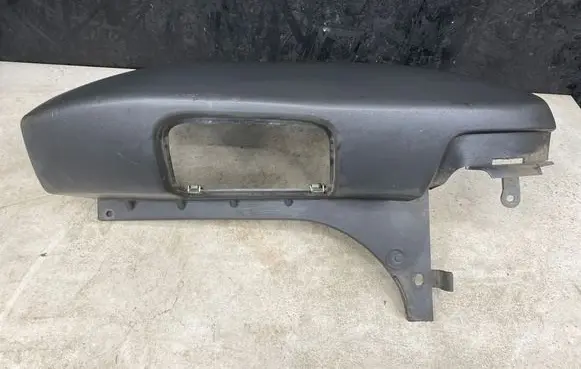 Opel Vivaro Rear bumper corner part panel trim 91166147 7700313232 52571989
