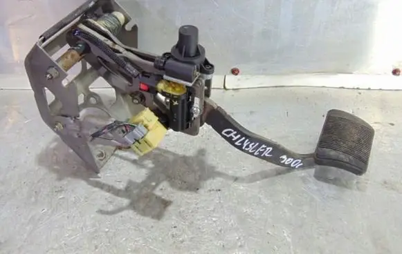 Chrysler 300 - 300C Brake pedal