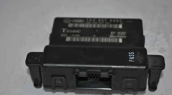Volkswagen Touran I Gateway control module 1K0907530C 1K0907951