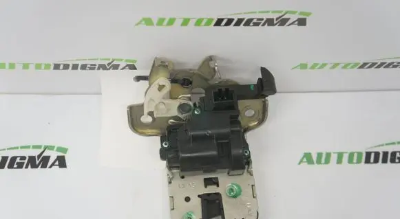 Audi A5 8T 8F Tailgate/trunk/boot lock/catch/latch 8R0827505