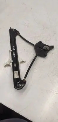 Volkswagen Golf VII Rear door window regulator with motor 5G4839462C