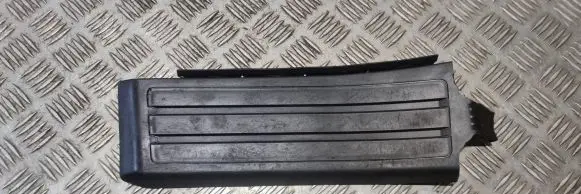 Porsche Macan (95B) Foot rest pad/dead pedal 95B864777