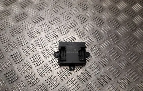 Land Rover Range Rover Sport L494 Door control unit/module HPLA14D620BD