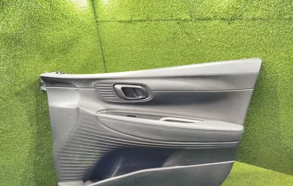 Hyundai Bayon Front door card panel trim 82320Q0000 4075595923