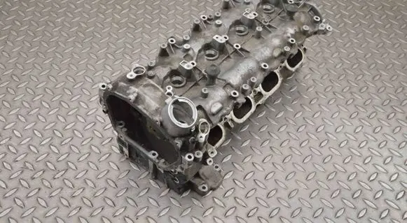 Mercedes-Benz GLS X166 Engine head R2780163201
