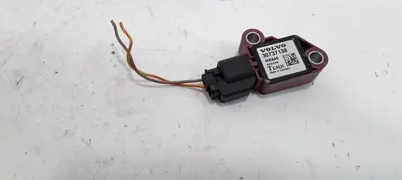 Volvo V50 Airbag deployment crash/impact sensor 30737138