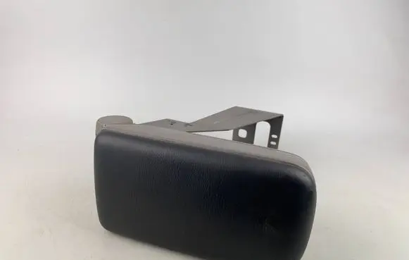 Subaru Forester SG Armrest 