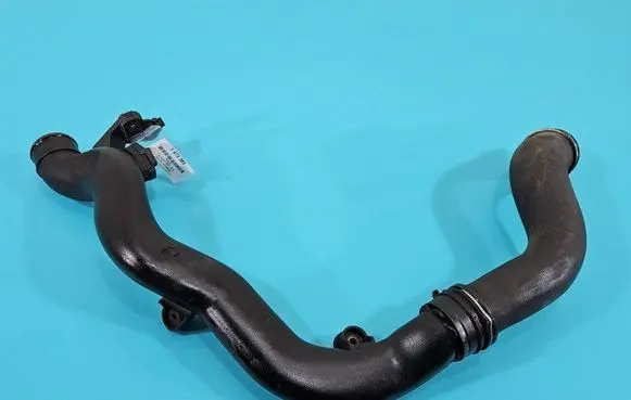 Volkswagen Tiguan Intercooler hose/pipe 0281002401 IMPRK1473385