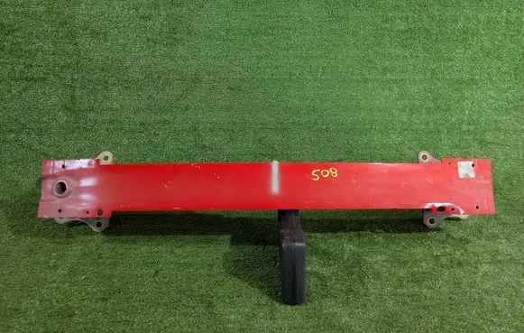 Ford Focus Front bumper support beam 