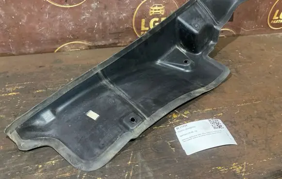 Seat Leon (1P) Fender end trim 1P0853969