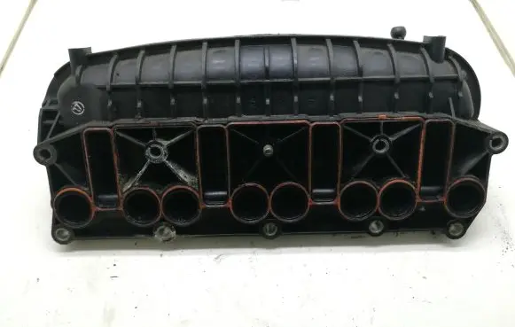 Volkswagen Golf Plus Intake manifold 03G129713AF