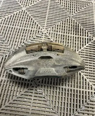 BMW 7 G11 G12 Front brake caliper