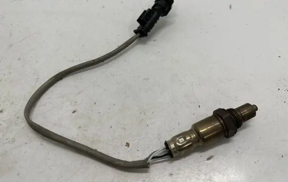 Mercedes-Benz A W177 Lambda probe sensor A0005424404