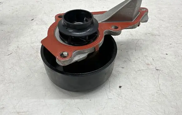 Mercedes-Benz CLA C118 X118 Water pump A2822000600