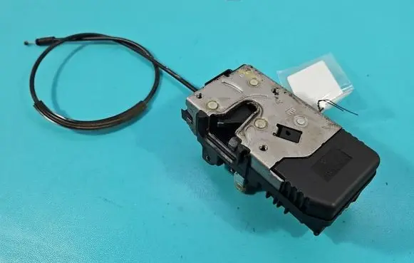 Renault Trafic III (X82) Rear door lock 905034098R IMPRK1545118