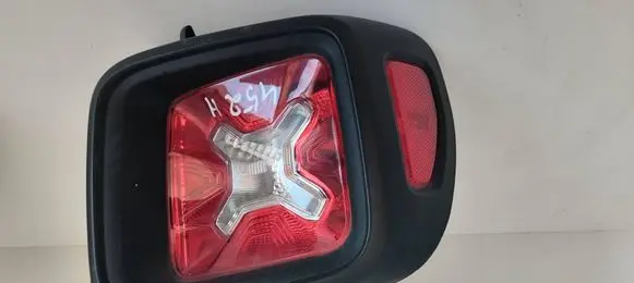 Jeep Renegade Rear/tail lights 52060575DX 20830221 225722