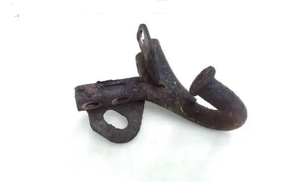 Towing hook eye