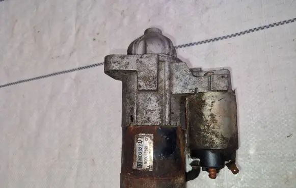 Mitsubishi Pajero Sport I Starter motor Md362207
