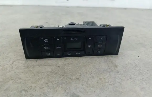 Audi A2 Climate control/heater control trim 8Z0820043