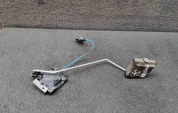 Audi A6 S6 C6 4F Fuel level sensor 4F0919673A