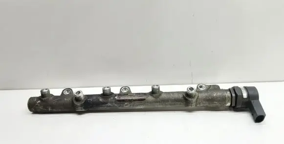 BMW 3 E90 E91 Fuel main line pipe 7787164 0445214030