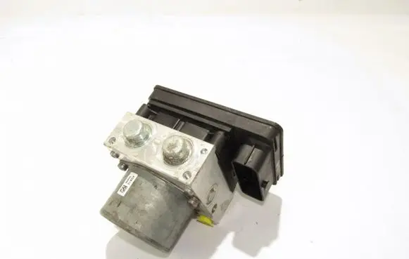 Fiat 500L ABS Pump 51973614