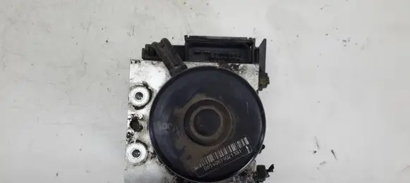 Skoda Octavia Mk1 (1U) ABS Pump 1J0907379G 10094903403 HLU8619013