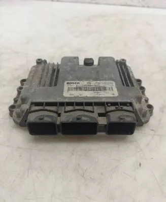 Renault Laguna II Engine control unit/module 0281011148 8200311539 8200303141