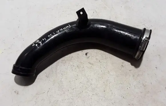 Porsche Panamera (970) Air intake duct part 97011015474