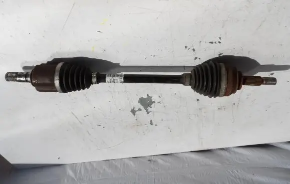 Renault Zoe Front driveshaft 391018882R