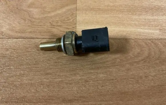 Porsche Cayenne (9PA) Coolant temperature sensor 