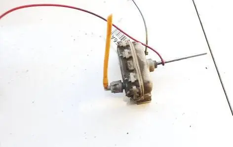 Audi A3 S3 8L Central locking vacuum pump 8l0862153