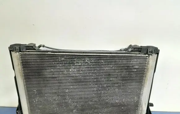 Audi A8 S8 D3 4E Coolant radiator 4E0121205B